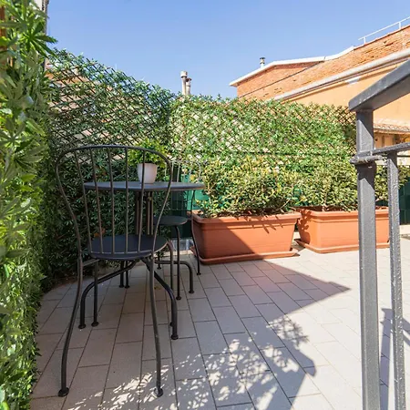 012c - Loft, Casa In Centro Con Terrazza Privata, 100metri Da Spiaggia E Mare Апартаменты Монелья