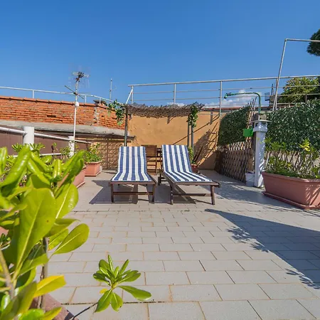 Апартаменты 012c - Loft, Casa In Centro Con Terrazza Privata, 100metri Da Spiaggia E Mare Монелья