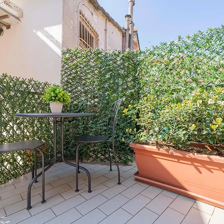 012c - Loft, Casa In Centro Con Terrazza Privata, 100metri Da Spiaggia E Mare * Moneglia