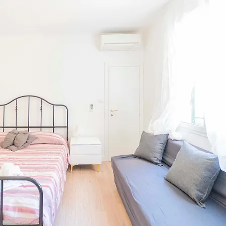 Appartement 012c - Loft, Casa In Centro Con Terrazza Privata, 100metri Da Spiaggia E Mare Moneglia